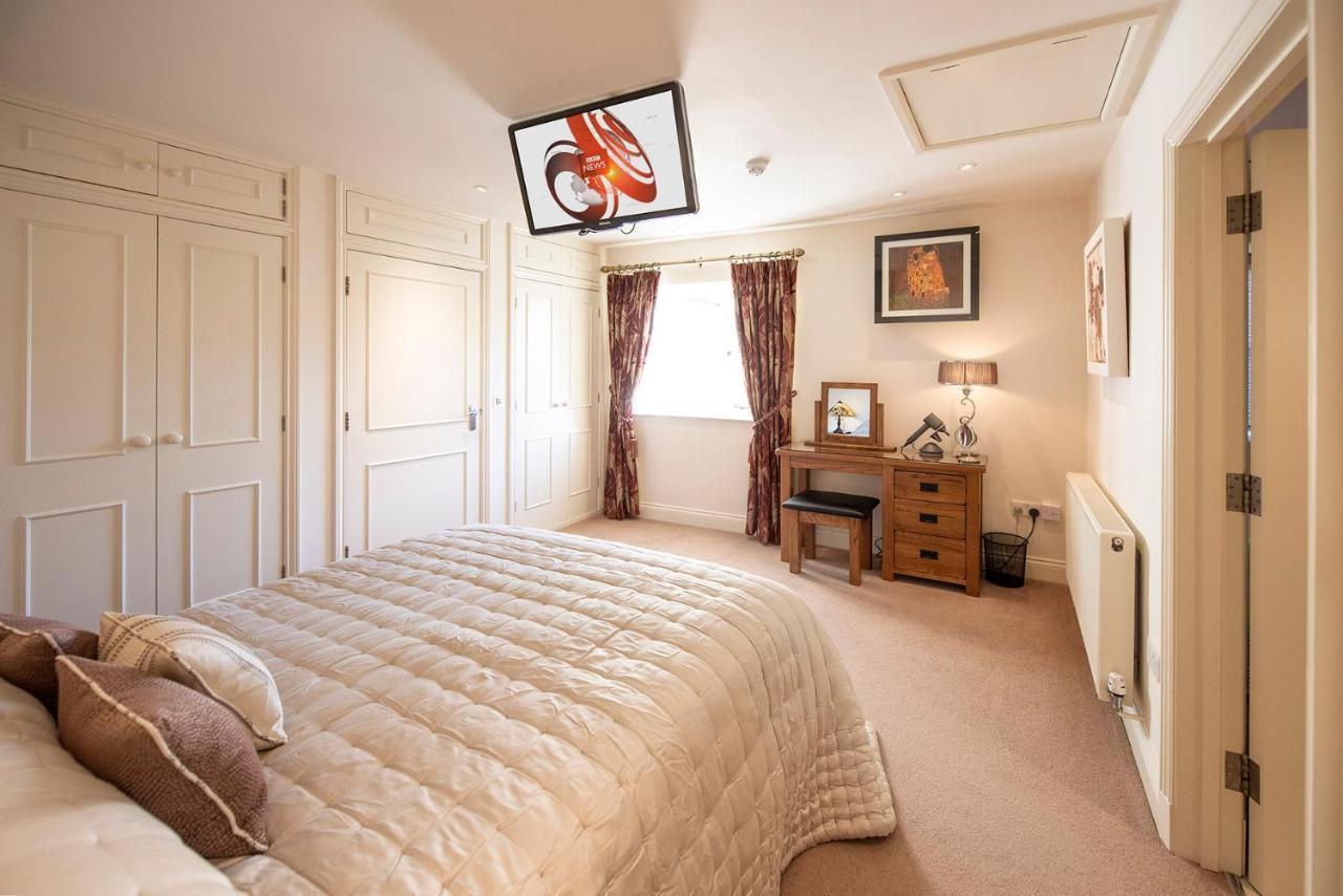 Oberon River View Apartment 버튼온더워터 외부 사진